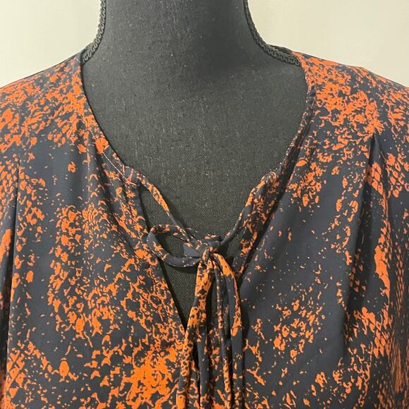 Cabi Blouse SMALL long sleeves faux criss cross relaxed fit tie V-neck work - Picture 3 of 16